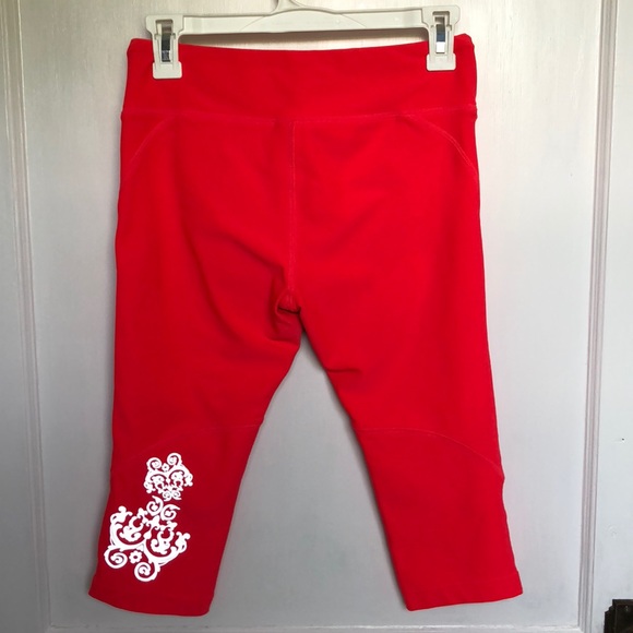 MPG Yoga Pants - Picture 2 of 4